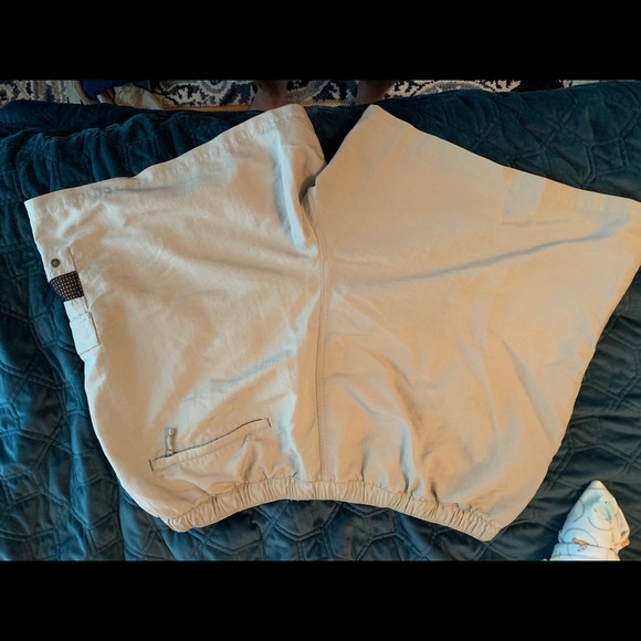 Columbia Water Shorts - Picture 2 of 4